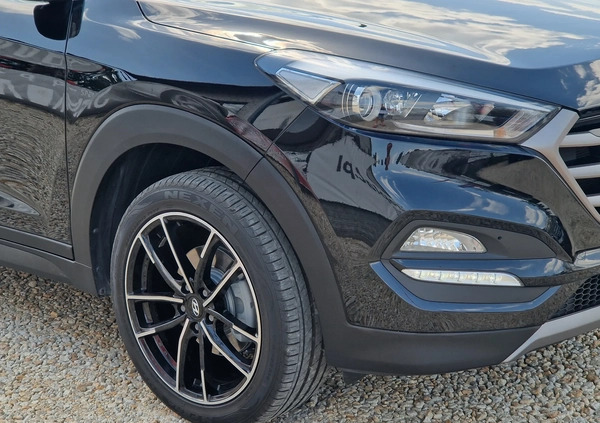 Hyundai Tucson cena 78900 przebieg: 121000, rok produkcji 2018 z Sucha Beskidzka małe 742